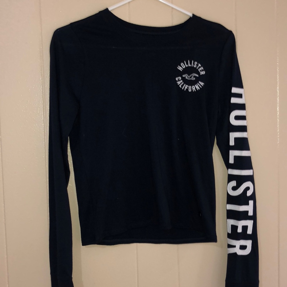 Holister Cropped Long Sleeve Shirt